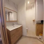 Apartment Front De - Emplacement Prise Au Calme - T2 Moderne Et Entierement Climatise - A Pieds *